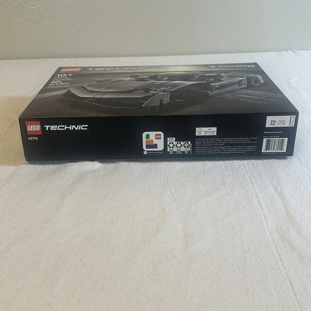 LEGO Technic Koenigsegg Jesko Absolut Grey Hypercar Sport Car 42173 Building Kit